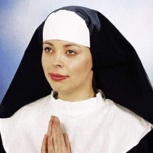 Meet your Posher, Soeur-léanne